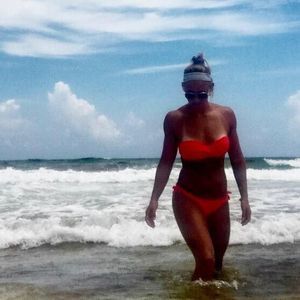 👙👚👖👟💃🏼🤸🏼♀️💋